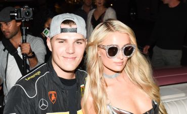 Пэрис Хилтон