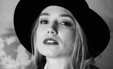 Оксана Акиньшина