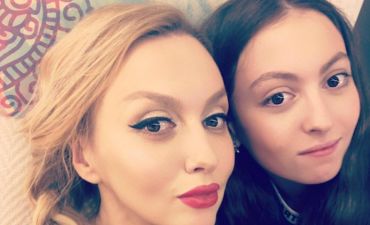 Оля Полякова