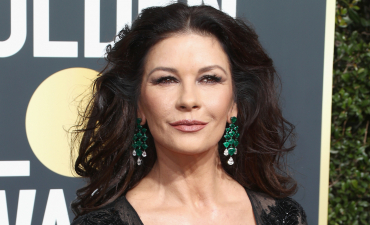 Кэтрин Зета-Джонс в платье Zuhair Murad