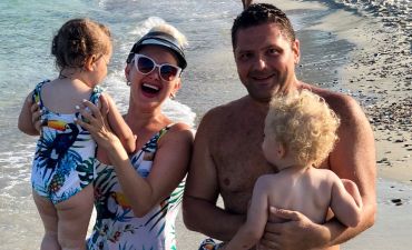 Катя Бужинская с семьей