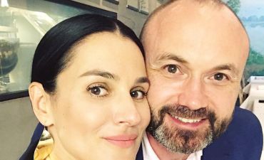 Маша Ефросинина с мужем и детьми