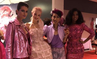 выставка, посвященная розовому цвету