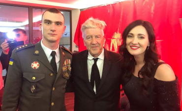 Дэвид Линч поддержал проект Viva Переможці и пожал руки ветеранам АТО