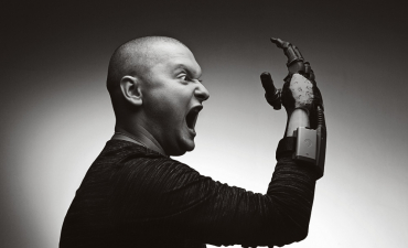 Влад Кузнєцов