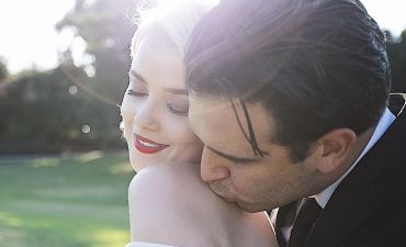 Мика Ньютон