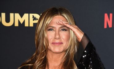 Дженнифер Энистон