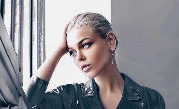 Алина Гросу