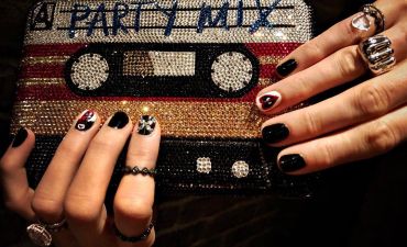 Новогодний маникюр