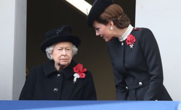 Кейт Миддлтон и королева Елизавета