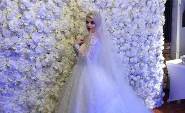 Мика Ньютон