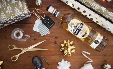 Что подарить на Новый год: идеи подарков для самых близких