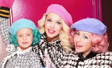 Оля Полякова с дочками