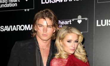 Пэрис Хилтон