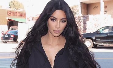 Ким Кардашьян с семьей