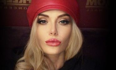 Слава Каминская