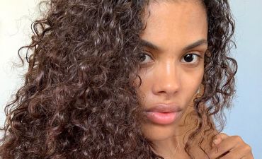 Тина Кунаки