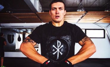 Боксер Александр Усик записал дебютную песню и снял первый клип