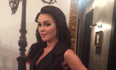 Анастасия Заворотнюк