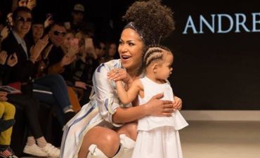 Гайтана с дочкой