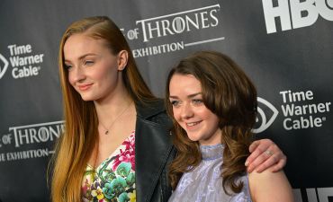 Софи Тернер и Мэйси Уильямс