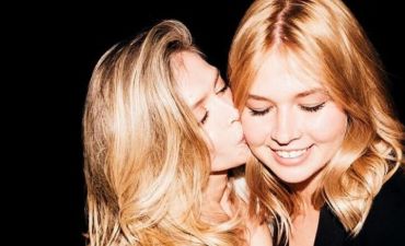 Вера Брежнева с дочерью