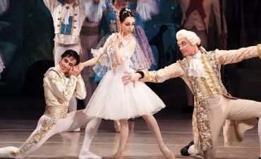 Екатерина Кухар