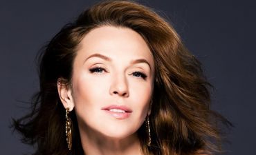 Альбина Джанабаева