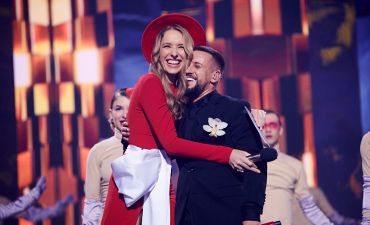 Катя Осадчая и Монатик