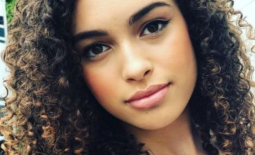 Майя-Лесия Нейлор