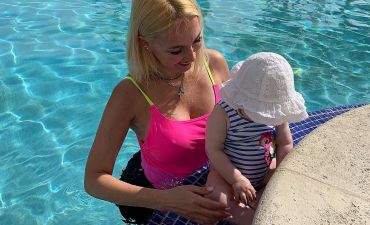 Лера Кудрявцева с дочерью