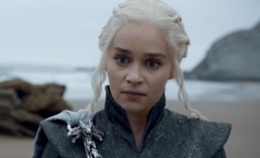 Эмилия Кларк