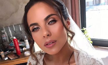 Настя Каменских в свадебном платье