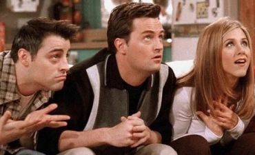 Дженнифер Энистон