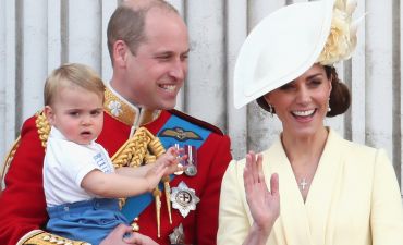 Кейт Миддлтон и принц Уильям с сыном Луи