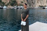 Растет красавчиком: беременная Санта Димопулос показала редкое фото с 11-летним сыном