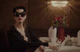 Он тебя целует. Говорит, что любит: Даша Астафьева сняла видео на лирику группы «Руки вверх»