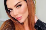 "Подумай о репутации детей": Анна Седокова возмутила сеть откровенным фото с молодым бойфрендом