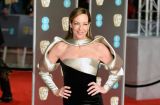 Модный провал: самые неудачные образы на красной дорожке премии BAFTA-2018