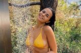 «Зачем так натягивать?» Настя Каменских взволновала сеть фото в белом купальнике