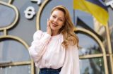 У стилі першої леді: струнка Тіна Кароль в діловому луці за $500 погуляла по Хрещатику