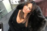 Три поколения на одном фото: Ани Лорак растрогала снимком с мамой и дочкой