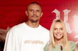 Сяють! Тарас Цимбалюк з коханою сходили на прем’єру комедії для дорослих