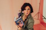 перша книга Олі Цибульської