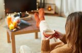 Что посмотреть к Рождеству и Новому году: 10 лучших сериалов