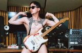 MELOVIN ошеломил перевоплощением в женщину: певца трудно узнать в платье и с макияжем
