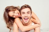 Прочь условности: подбираем косметику для двоих