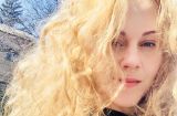 Красивая пара! Певица Alyosha поделилась редкими фото со своим мужем
