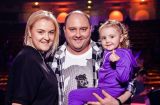 Как под копирку: поклонники в восторге от схожести Юрия Ткача и его маленькой дочери