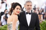 Какая пара! Джордж и Амаль Клуни блистают на красной дорожке Met Gala 2018